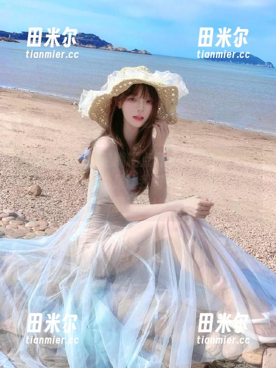 17c吃瓜 迷迷糊糊点开“17c吃瓜”网址,这些瓜真的是让我每一个神经末梢都震动了!