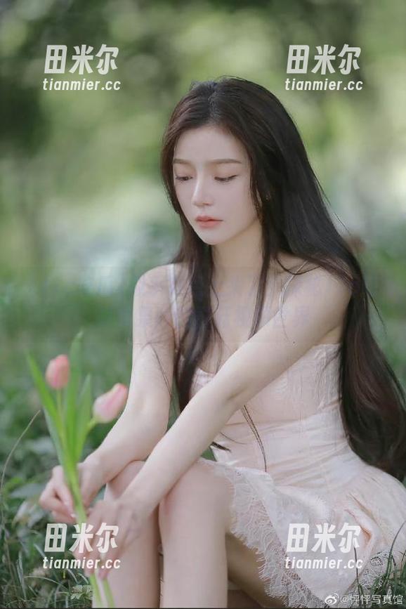 17c吃瓜 似乎有点上头了?探秘17c吃瓜苹果版的蘑菇视频世界