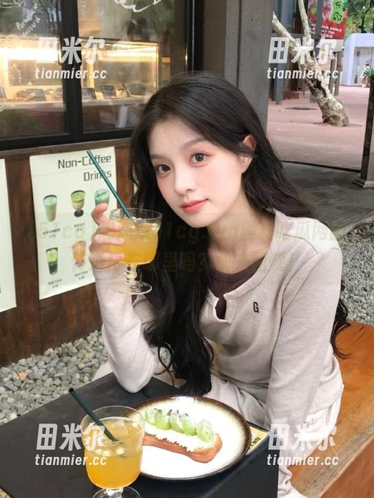 51cg 想知道51cg.fun黑料吃瓜网的传送门在哪里吗?快来围观!