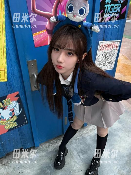 你见过“51cg.fun”黑料线路吗？这瓜吃得我头都大了！
