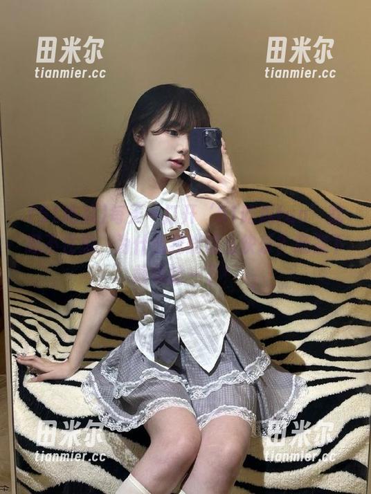51吃瓜 每天一打开‘51吃瓜fun’就忍不住想,为什么我能这么快乐?赶紧下载体验一下!