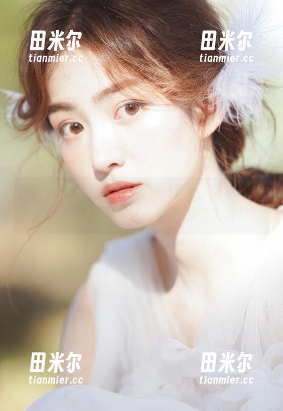 www.17 打开www.17网,娱乐新闻直达,快来围观这一季的瓜类大赏!