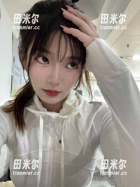 www.51 网址www.51动漫,给我提供了无限的幻想,而我只想在沙发上安静充电。