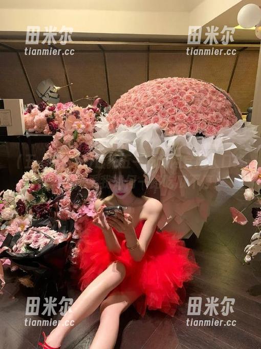 最新五一吃瓜网官网入口终于来了，看我如何一路吃瓜不停！