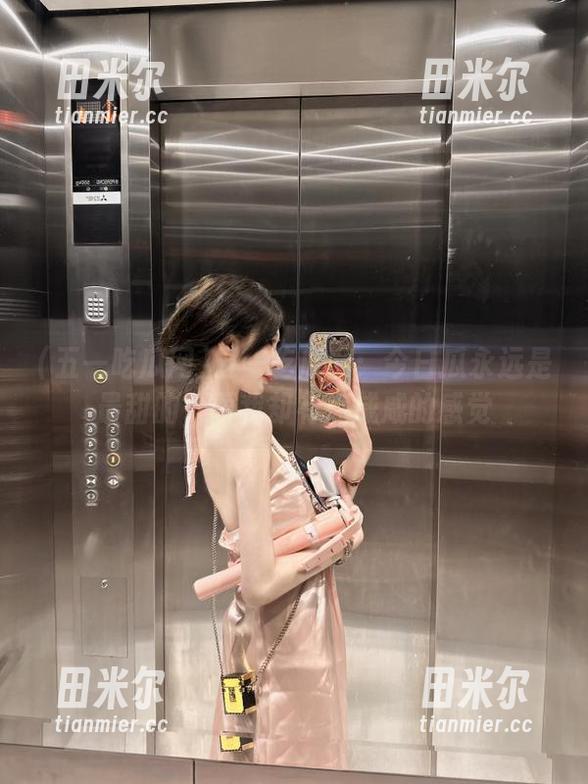 五一吃瓜网 五一吃瓜网:今日瓜永远是最甜的,而我却有点咸咸的感觉