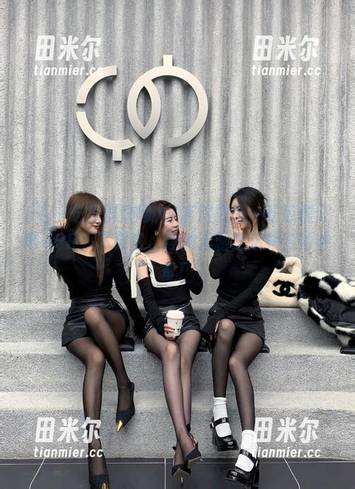 五一吃瓜群众网 分享这款五一吃瓜群众网APP,下载它,你的无聊生活将变得神奇!