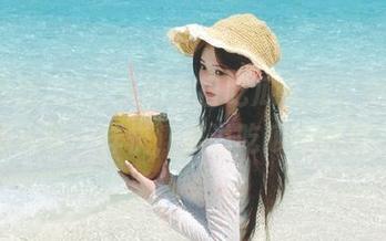 今天的今日吃瓜在线，更新得跟火箭一样快，谁说吃瓜慢悠悠？