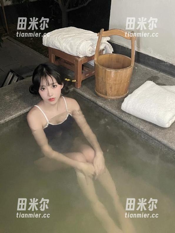 八卦吃瓜 小心!八卦吃瓜的入口就隐藏在你的老爸聊天记录里,别说我没提醒你!