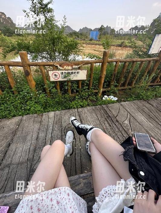吃瓜网 登录吃瓜网,一秒变瓜民,快来共享这个喧嚣的入口吧!