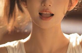 在线吃瓜网：一边等消息一边收藏我心目中的剧看，简直太完美了！