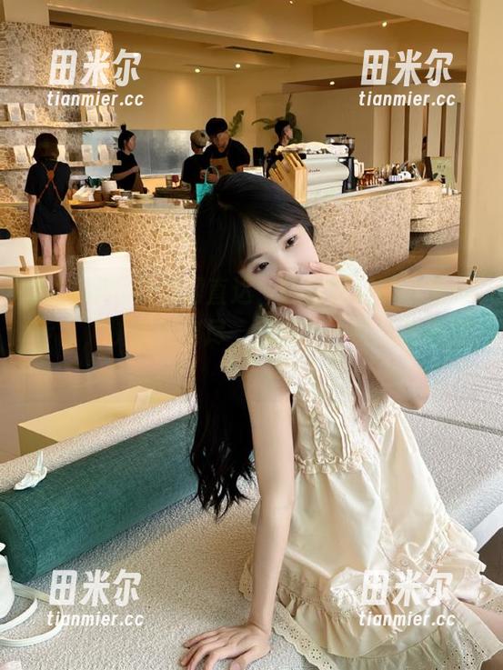 吃瓜网 吃瓜网直达,茶余饭后的红黑料专区,快乐无穷尽,猜猜下一颗瓜是谁的?