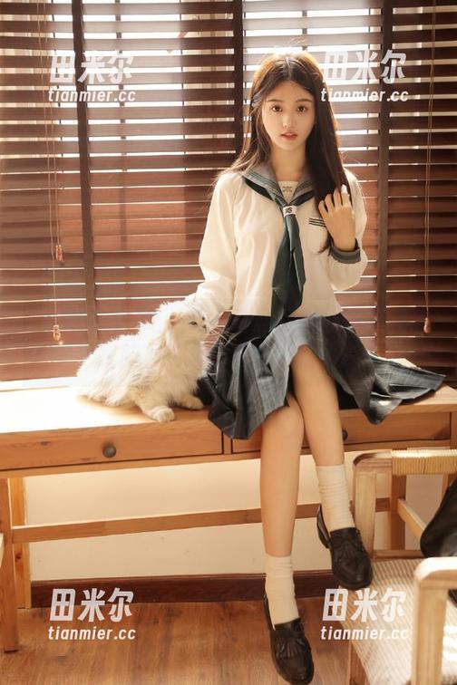 吃瓜论坛 吃瓜论坛官网的舞台剧般剧情,我脑补的画面比真相还精彩!