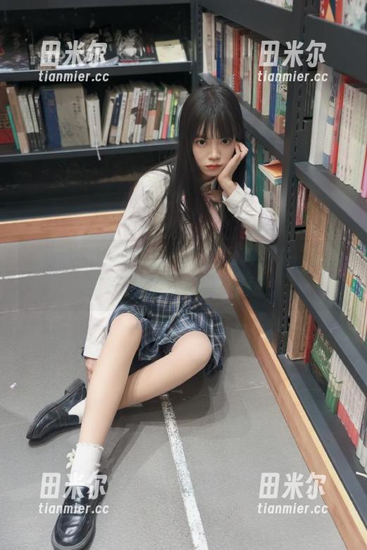 我要吃瓜 贪吃和尚不怕黑料!来“我要吃瓜”围观视频贺岁版!