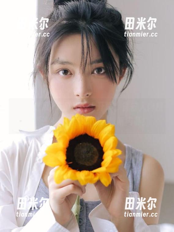 网曝吃瓜 吃瓜局线上开演,省去人肉搜索,快来“网曝吃瓜”探听内幕!