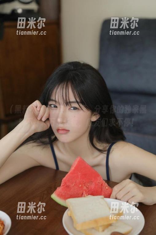 黑料不打料 这个夏天,分享你的独家黑料不打料万里长征,瓜友们求不停!