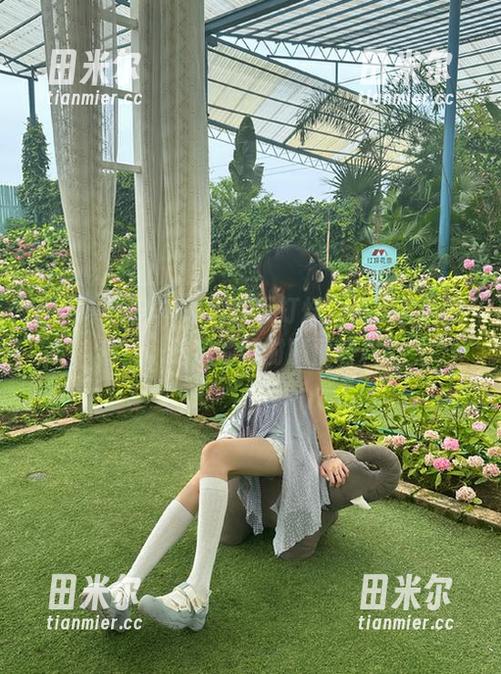 来黑料不打烊，链接着最新热点，吃瓜的同时顺便调料！