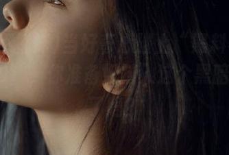 当好奇心碰上“黑料不打烊ttzz30”，你准备好踏入这个黑暗的入口了吗？