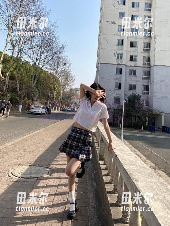 黑料吃瓜 黑料吃瓜的免费网址,真是个神奇的地方,谁能想到?