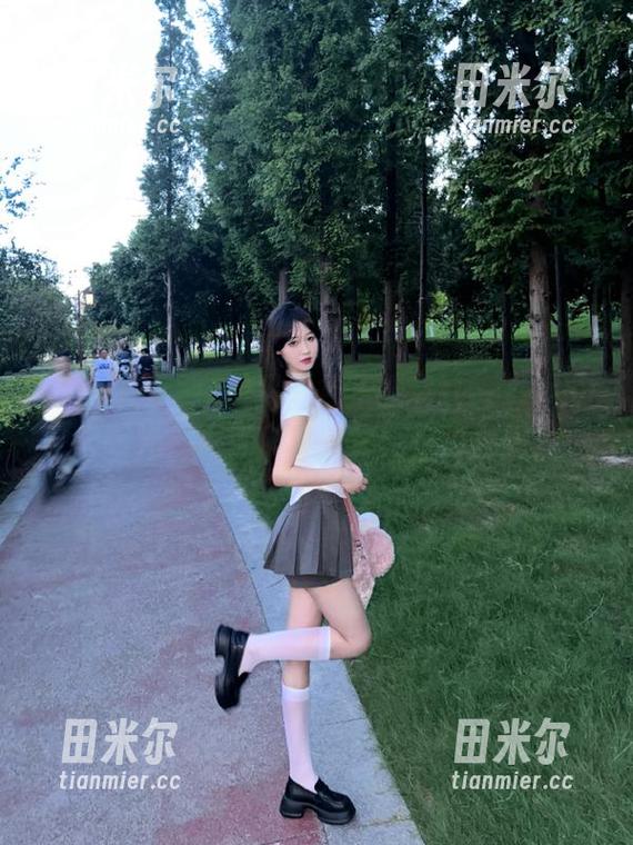黑料社正能量 黑料社正能量tttzzz入口大曝光,点开它不是追剧是追真实!